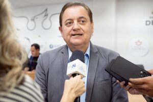 Projeto de Lei:Deputado Sebastião Rezende busca proibir venda de bebidas alcoólicas em festas de escolas